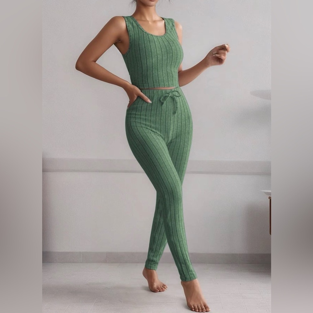 Women's Green Ribbed Lounge 3 piece Set Soft Comfy Chic - Picture 6 of 7